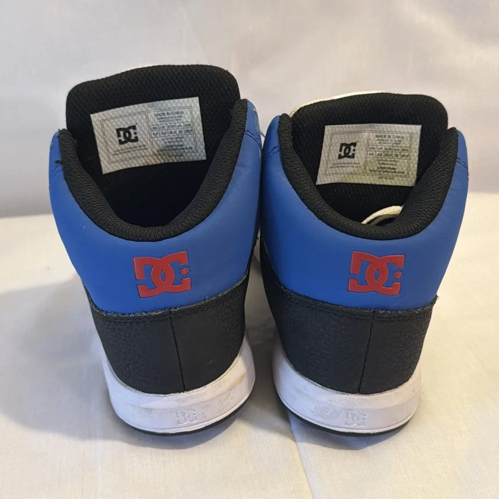 NEW Men's DC Shoes Cure High Top Blue‎ And Black Size 10.5